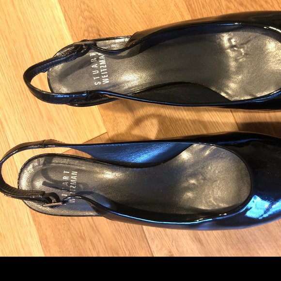 Stuart Weitzman Slingback Pumps - size 5 1/2 - black PATENT leather - Picture 3 of 5